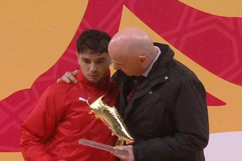 استلمها باكيًا.. دياز يحصد جائزة هداف بطولة أمم أفريقيا 2025 